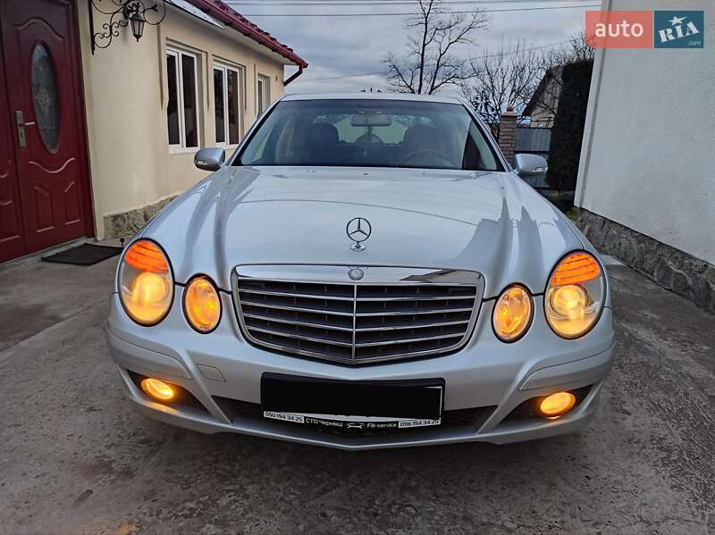 Седан Mercedes-Benz E-Class 2007 в Черновцах
