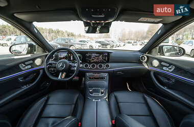 Седан Mercedes-Benz E-Class 2021 в 