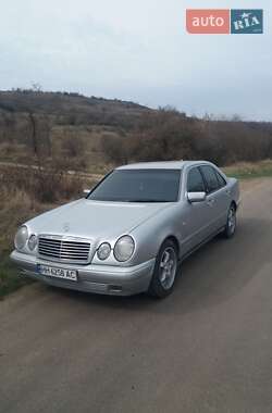 Седан Mercedes-Benz E-Class 1999 в 