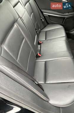 Седан Mercedes-Benz E-Class 2012 в 