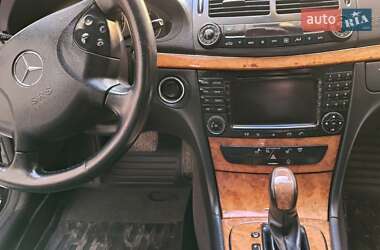 Седан Mercedes-Benz E-Class 2006 в 