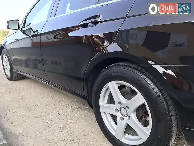 Седан Mercedes-Benz E-Class 2015 в Дрогобичі