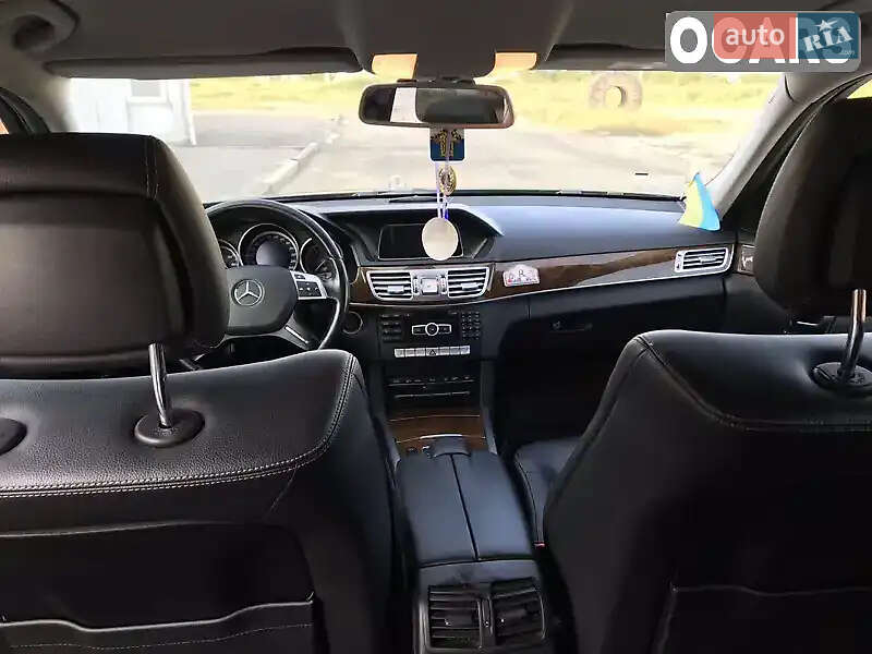 Седан Mercedes-Benz E-Class 2015 в Дрогобичі