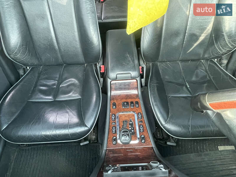 Седан Mercedes-Benz E-Class 2000 в Білій Церкві