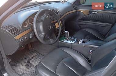 Седан Mercedes-Benz E-Class 2004 в 