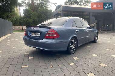 Седан Mercedes-Benz E-Class 2003 в Ужгороде