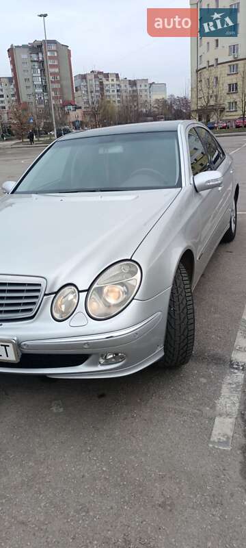 Mercedes-Benz E-Class 2003