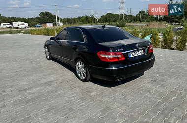 Седан Mercedes-Benz E-Class 2012 в 