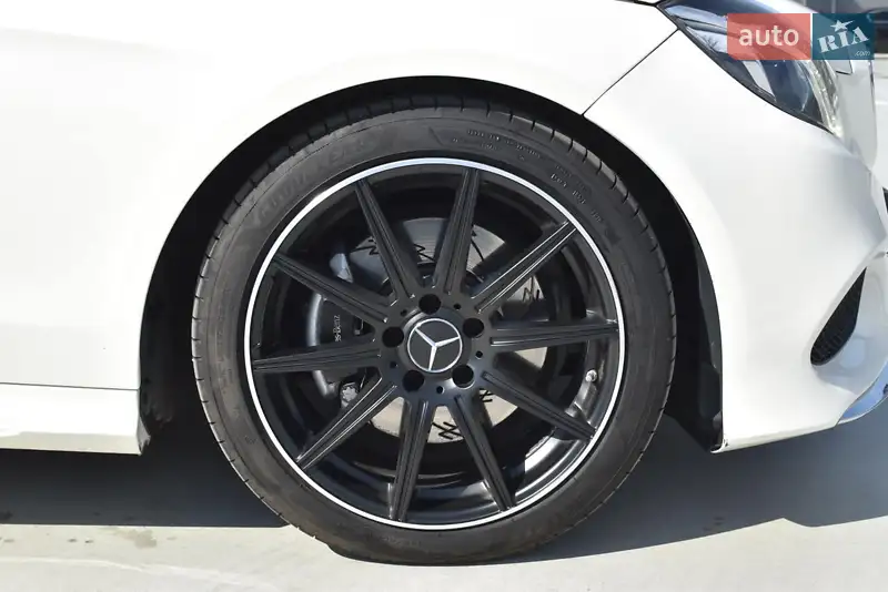 Седан Mercedes-Benz E-Class 2014 в 