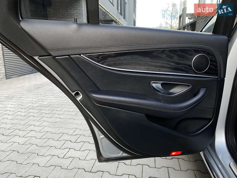 Універсал Mercedes-Benz E-Class 2019 в Хмельницькому