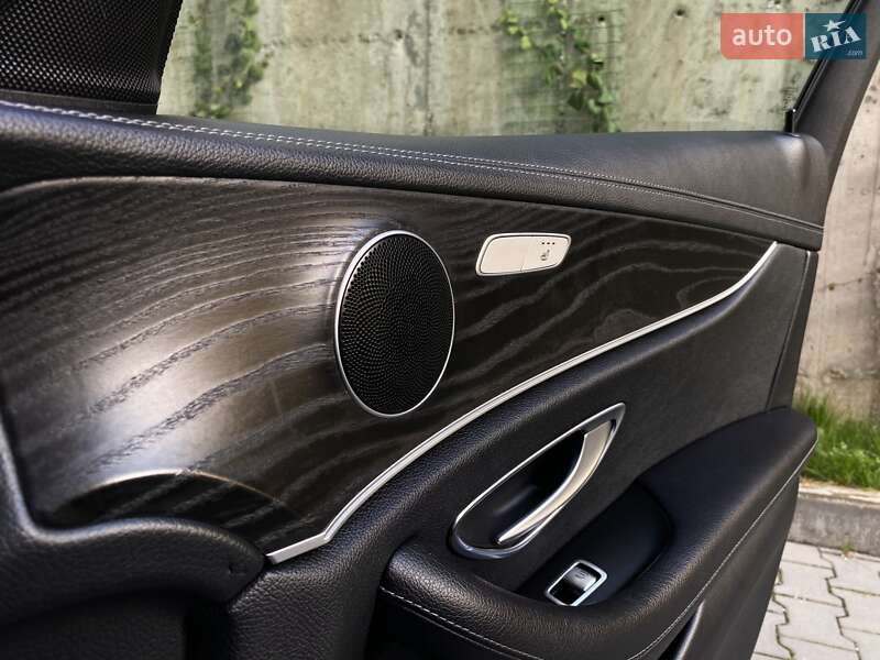Універсал Mercedes-Benz E-Class 2019 в Хмельницькому