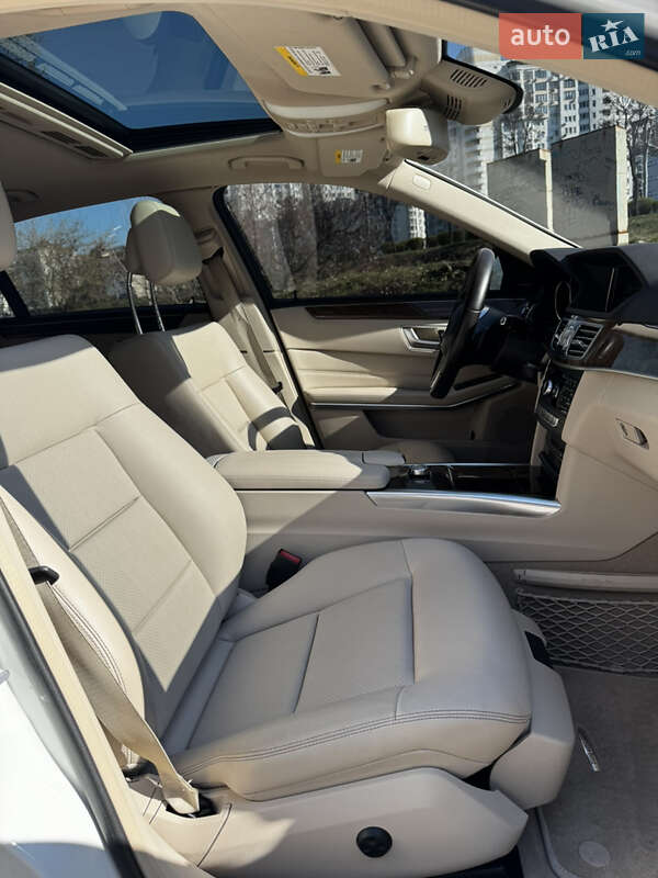 Седан Mercedes-Benz E-Class 2014 в Києві