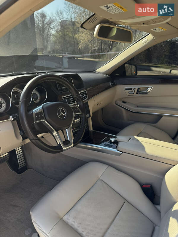 Седан Mercedes-Benz E-Class 2014 в Києві