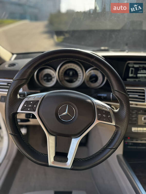 Седан Mercedes-Benz E-Class 2014 в Києві