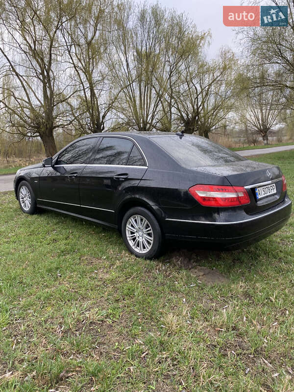 Седан Mercedes-Benz E-Class 2011 в Белой Церкви фото 6 Седан Mercedes-Benz E-Class 2011 в Белой Церкви