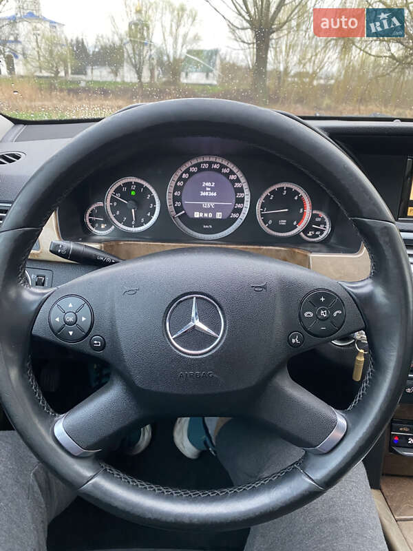 Седан Mercedes-Benz E-Class 2011 в Белой Церкви фото 15 Седан Mercedes-Benz E-Class 2011 в Белой Церкви