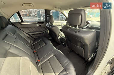 Седан Mercedes-Benz E-Class 2012 в 