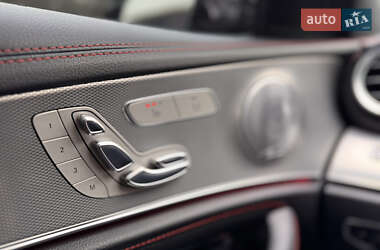 Седан Mercedes-Benz E-Class 2018 в 