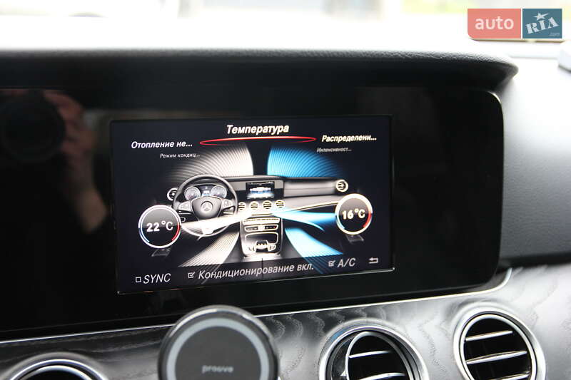 Седан Mercedes-Benz E-Class 2017 в Днепре