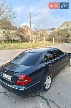 Седан Mercedes-Benz E-Class 2002 в 