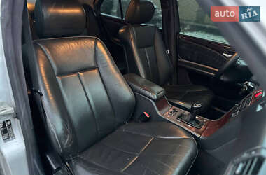 Седан Mercedes-Benz E-Class 2000 в 