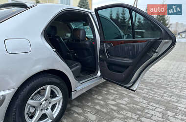 Седан Mercedes-Benz E-Class 2000 в 
