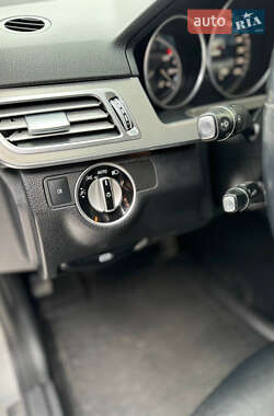Седан Mercedes-Benz E-Class 2013 в 