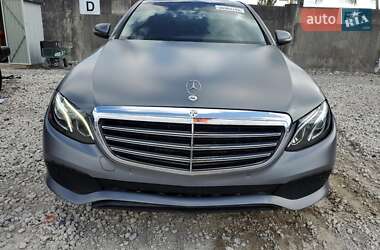 Седан Mercedes-Benz E-Class 2018 в 