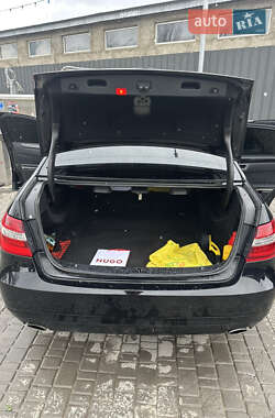 Седан Mercedes-Benz E-Class 2010 в 