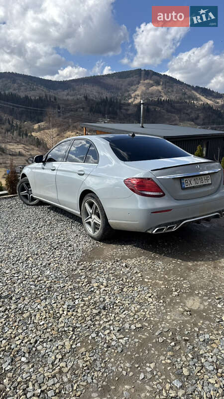 Седан Mercedes-Benz E-Class 2018 в Хмельницком