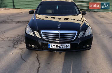 Mercedes-Benz E-Class 2010 Mercedes-Benz E-Class 2010