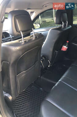 Седан Mercedes-Benz E-Class 2010 в 