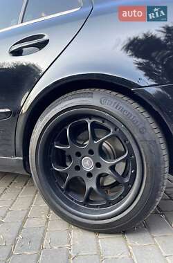 Седан Mercedes-Benz E-Class 2003 в 
