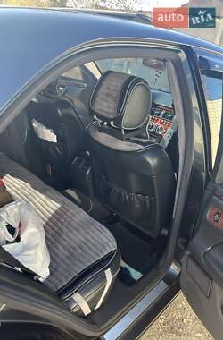 Седан Mercedes-Benz E-Class 2001 в 