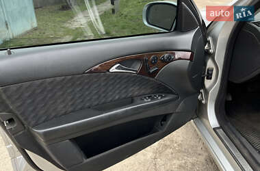 Седан Mercedes-Benz E-Class 2003 в 