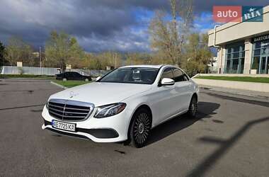 Седан Mercedes-Benz E-Class 2017 в Дніпрі
