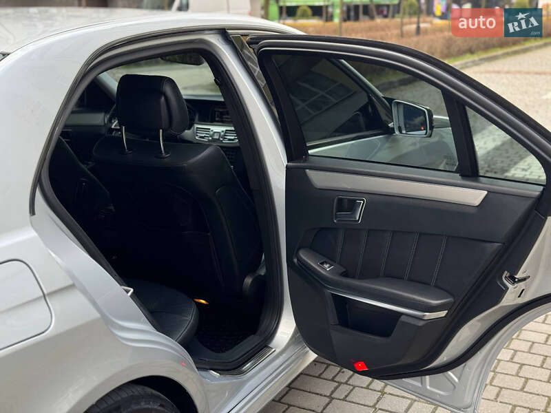 Седан Mercedes-Benz E-Class 2013 в Івано-Франківську фото 34 Седан Mercedes-Benz E-Class 2013 в Івано-Франківську