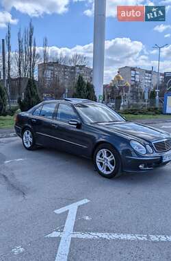Седан Mercedes-Benz E-Class 2006 в 