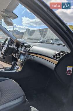 Седан Mercedes-Benz E-Class 2006 в 
