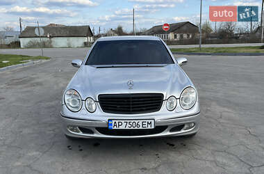 Седан Mercedes-Benz E-Class 2003 в 