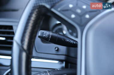 Купе Mercedes-Benz E-Class 2011 в 