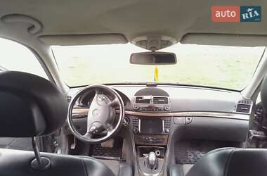 Седан Mercedes-Benz E-Class 2002 в 