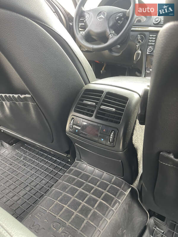Седан Mercedes-Benz E-Class 2003 в Житомирі