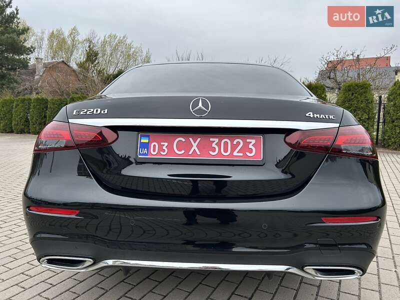 Седан Mercedes-Benz E-Class 2021 в Львове