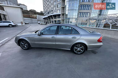 Седан Mercedes-Benz E-Class 2003 в 