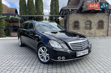 Универсал Mercedes-Benz E-Class 2011 в 