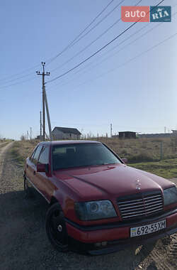 Седан Mercedes-Benz E-Class 1994 в 
