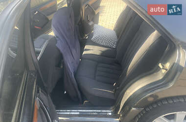 Седан Mercedes-Benz E-Class 1993 в 