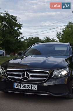 Универсал Mercedes-Benz E-Class 2017 в 