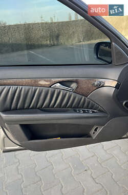 Седан Mercedes-Benz E-Class 2005 в 